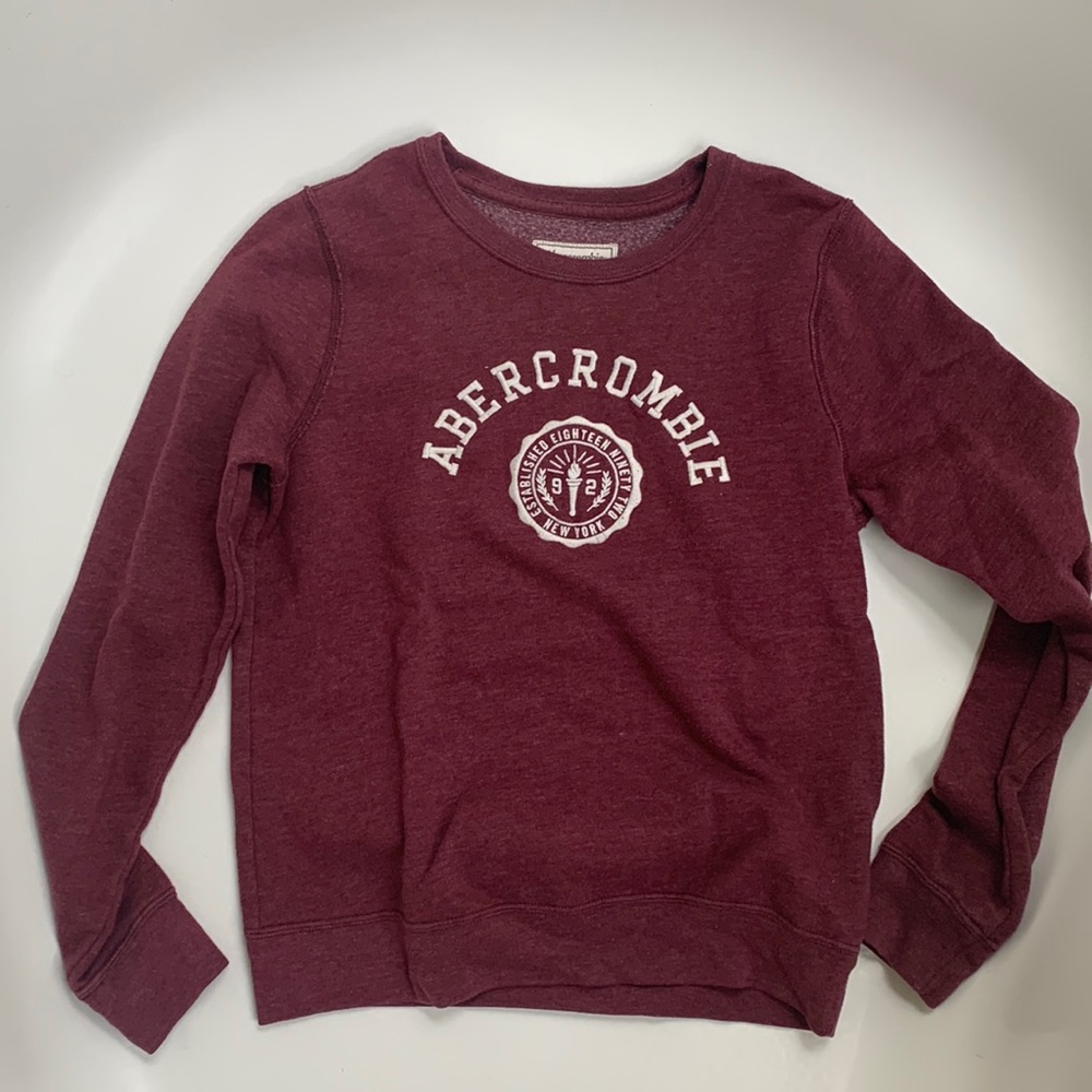 Abercrombie children’s sweatshirt. Maroon.